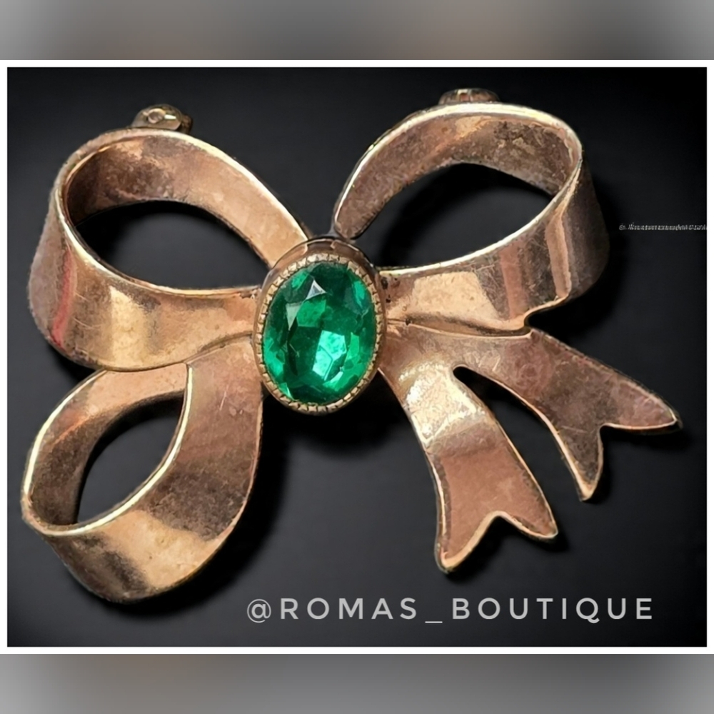 Vintage Gold Bow Brooch with Green stone